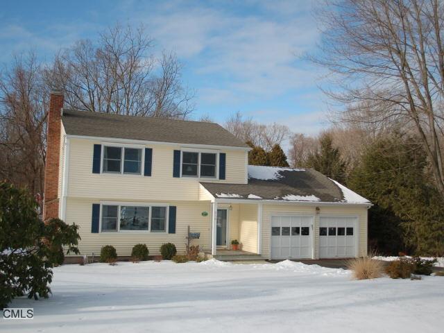 318 Dunnlea Road Fairfield, CT 06824 - Photo 1 of 1 a view of a big house in the middle of a city
