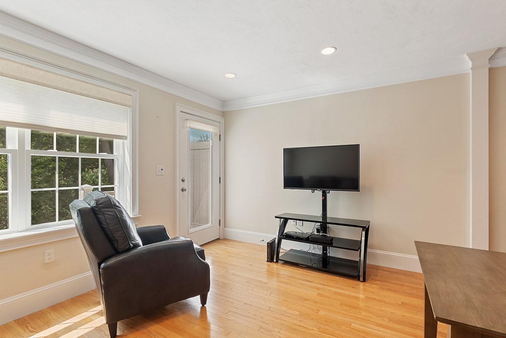 143 Broad Street, Unit 25 Hudson, MA 01749 - Photo 12 of 33