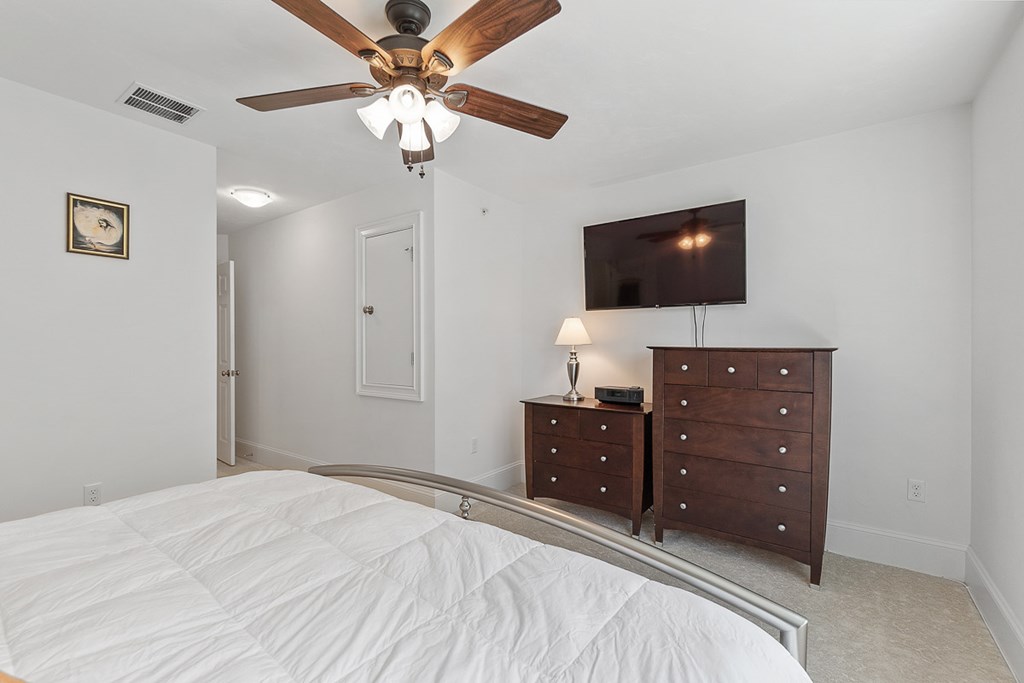 143 Broad Street, Unit 25 Hudson, MA 01749 - Photo 16 of 33