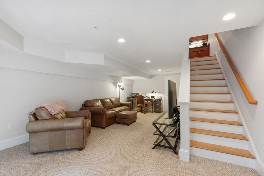 143 Broad Street, Unit 25 Hudson, MA 01749 - Photo 24 of 33