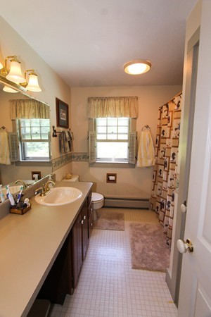 52 Esty Road Princeton, MA 01541 - Photo 13 of 15