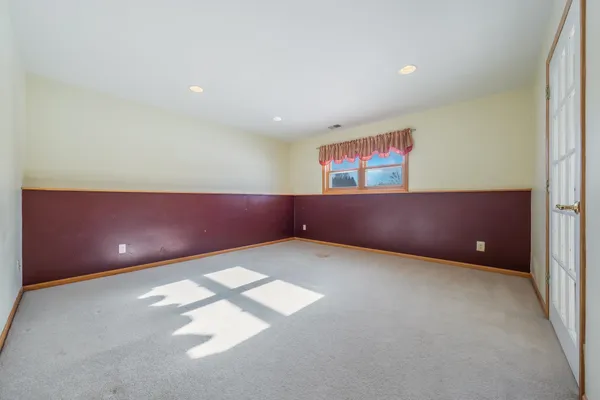 $359,900 | 1002 Thomas Street, Antigo, WI 54409