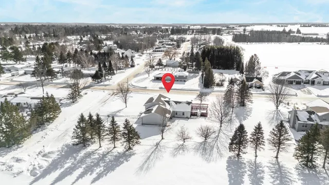 $369,900 | 1002 Thomas Street, Antigo, WI 54409