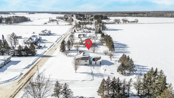 $359,900 | 1002 Thomas Street, Antigo, WI 54409