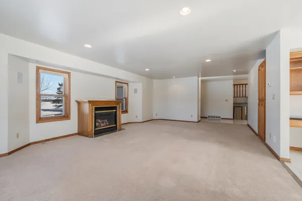 $359,900 | 1002 Thomas Street, Antigo, WI 54409