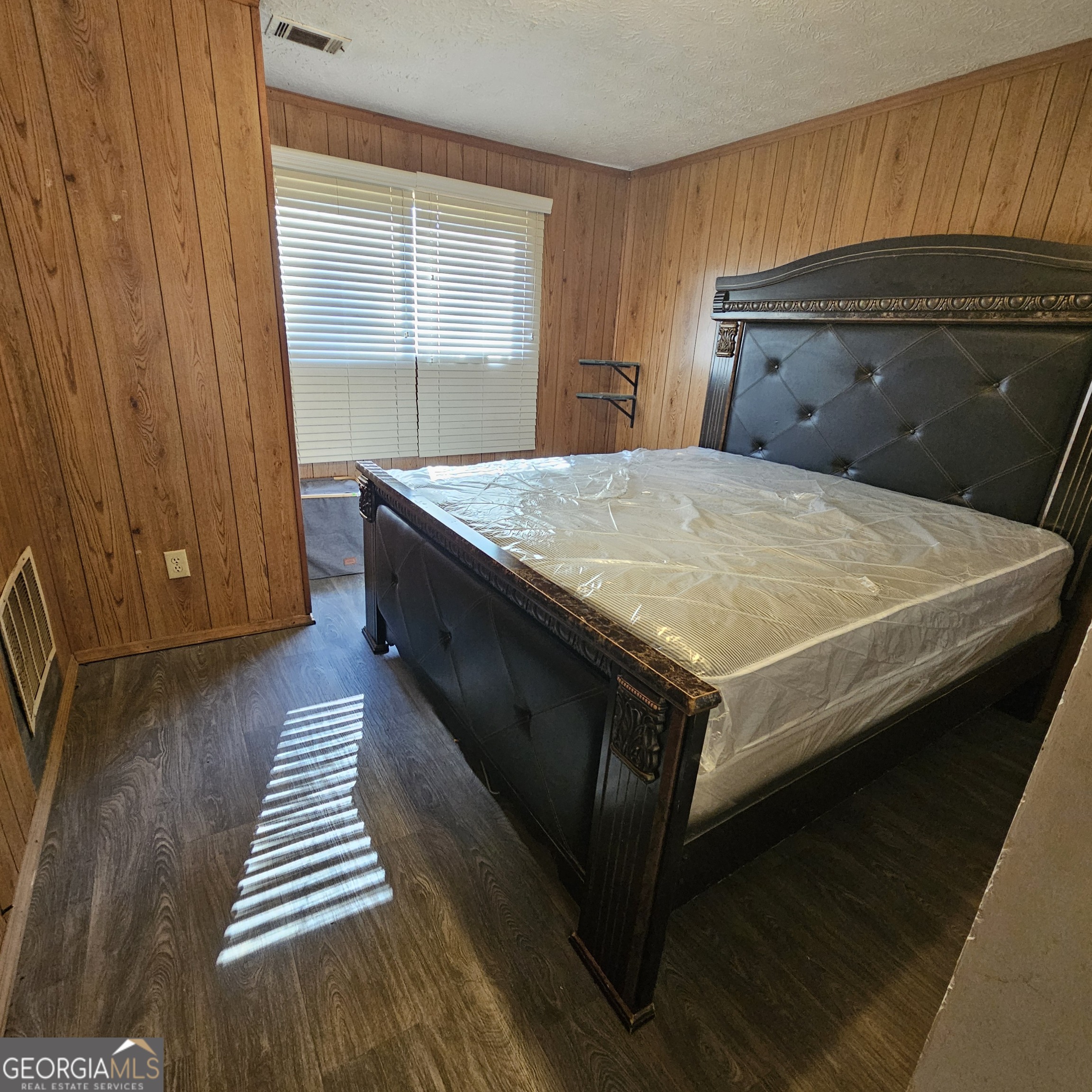 210 Winkfield Point South Fulton, GA 30349 - Photo 7 of 17