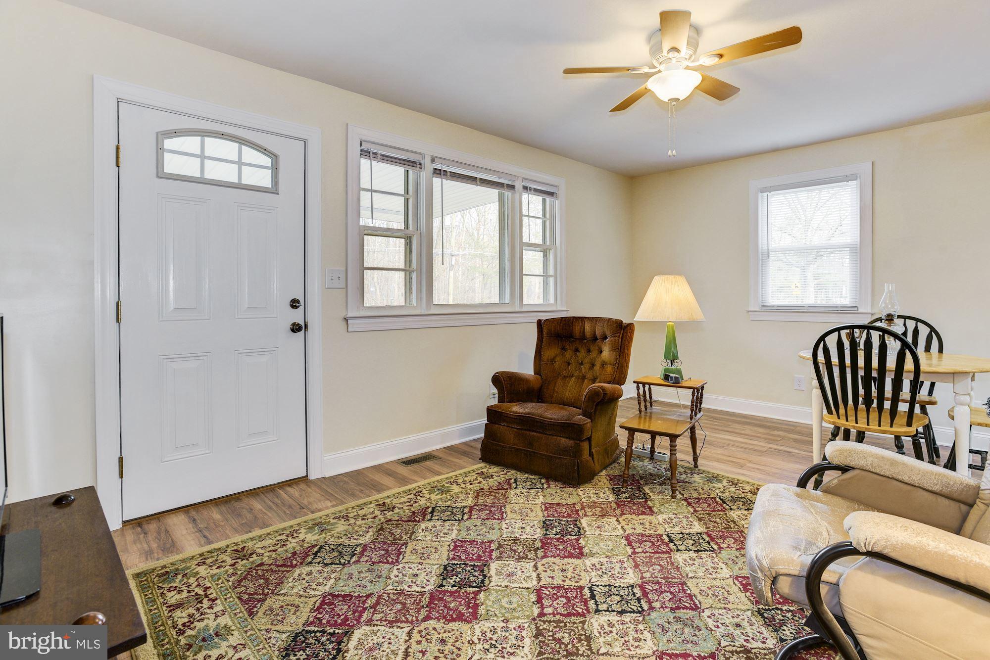 327 Indian Mills Road Shamong, NJ 08088 - Photo 10 of 25 Living room