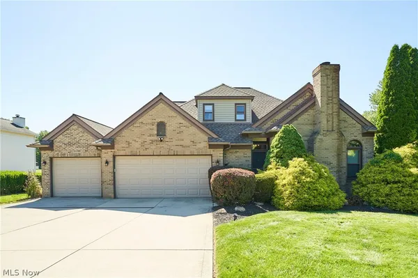 $400,000 | 7590 Morley Road, Mentor, OH 44060
