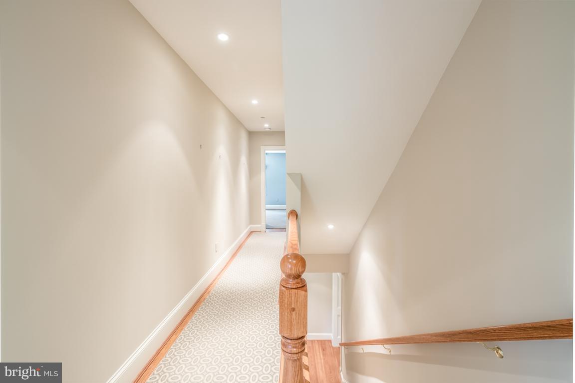 4521 Wetherill Road Bethesda, MD 20816 - Photo 17 of 41 Gallery Image 17
