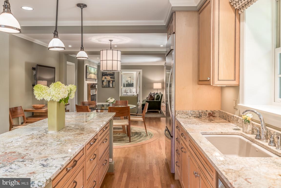4521 Wetherill Road Bethesda, MD 20816 - Photo 8 of 41 Gallery Image 8