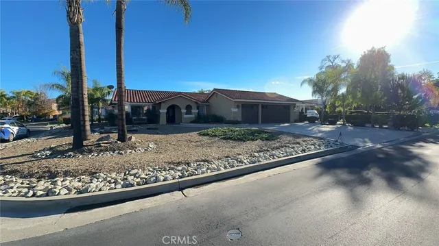 $2,995 | 29794 Big Range Road, Canyon Lake, CA 92587