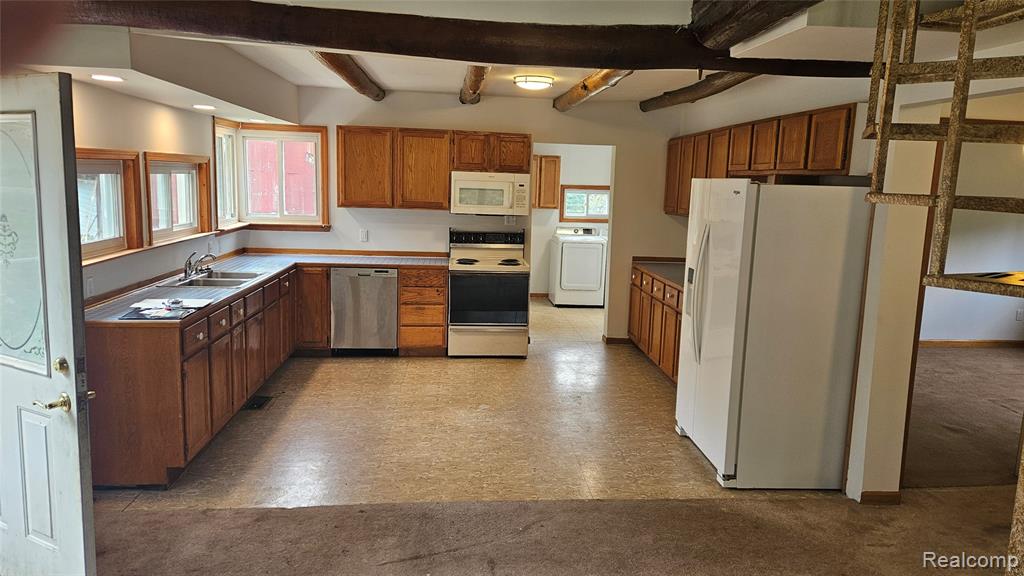 53540 West 12 Mile Road New Hudson, MI 48165 - Photo 6 of 11