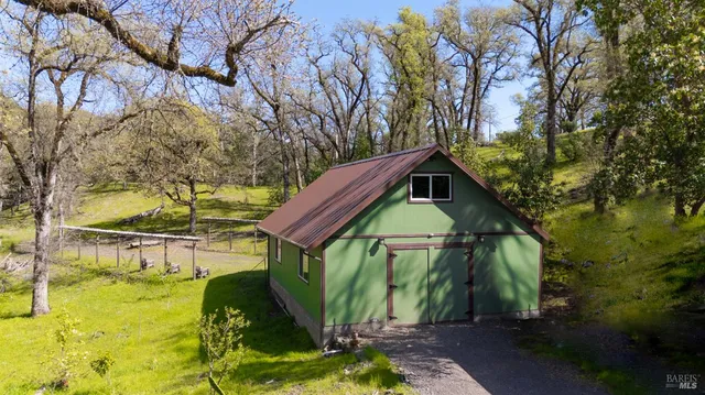 $559,000 | 10301 Highway 20, Ukiah, CA 95482