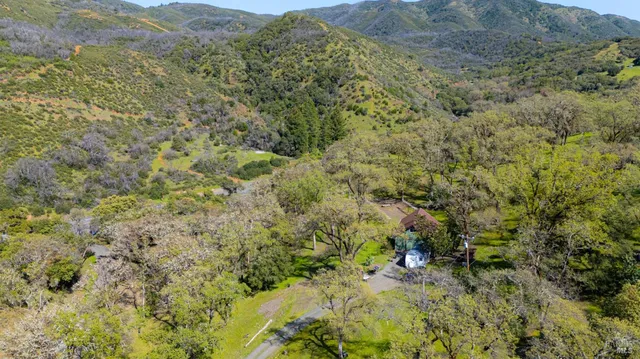 $559,000 | 10301 Highway 20, Ukiah, CA 95482