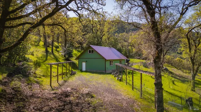 $559,000 | 10301 Highway 20, Ukiah, CA 95482