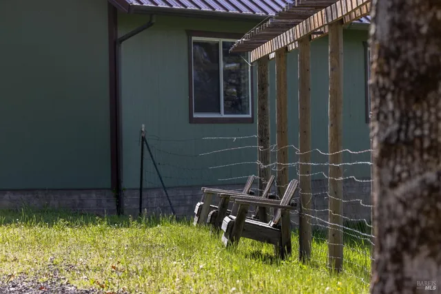 $559,000 | 10301 Highway 20, Ukiah, CA 95482