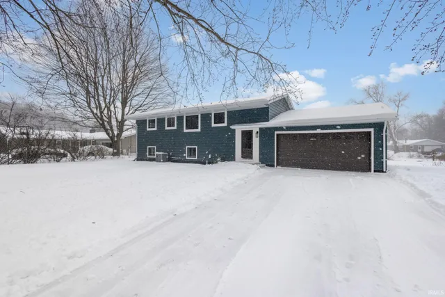 $359,000 | 30068 Westlake Drive, Elkhart, IN 46514