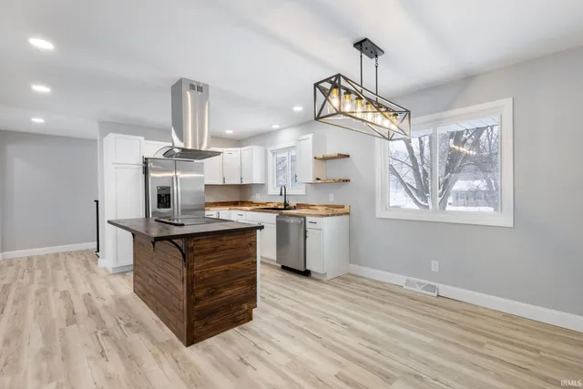 $359,000 | 30068 Westlake Drive, Elkhart, IN 46514