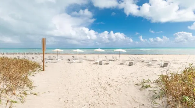 $1,350,000 | 199 Ocean Ln Drive, Unit 115, Key Biscayne, FL 33149