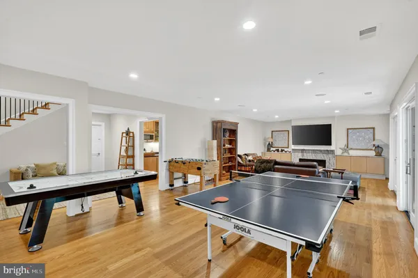 $3,650,000 | 7318 Burdette Court, Bethesda, MD 20817