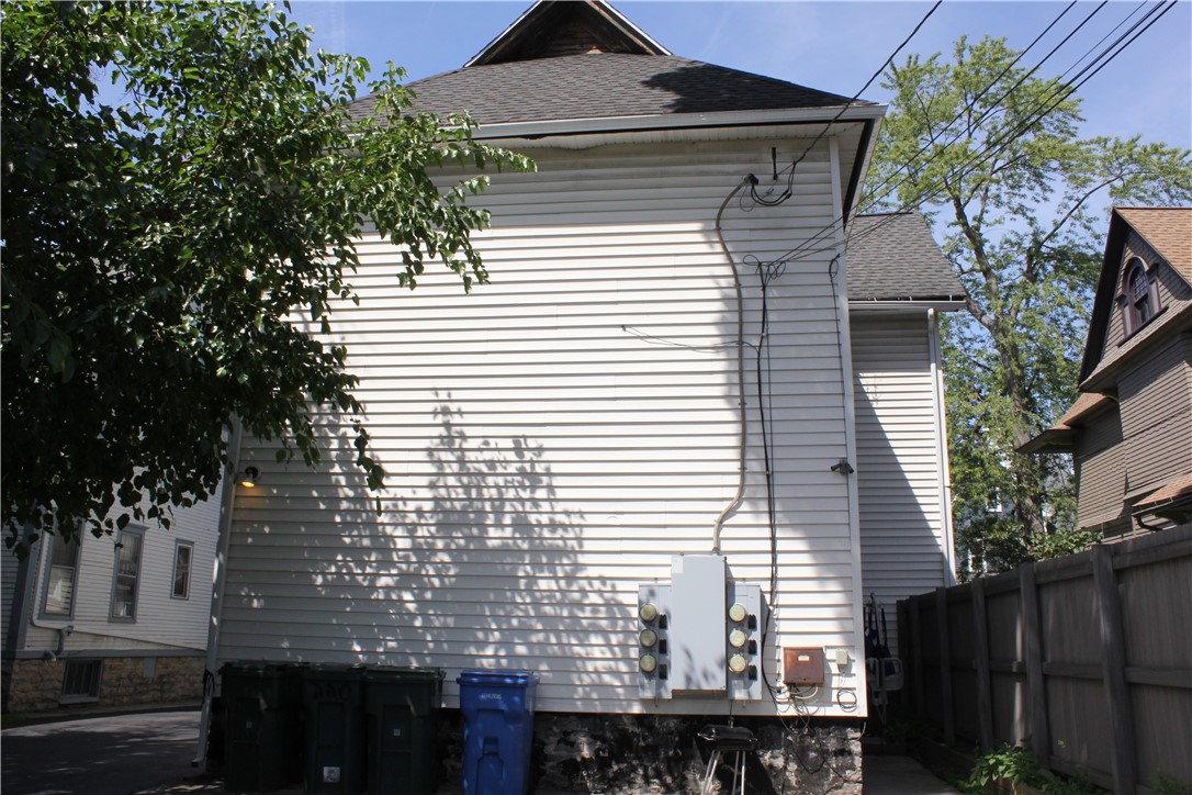 220 Oxford Street Rochester, NY 14607 - Photo 23 of 25 rear view