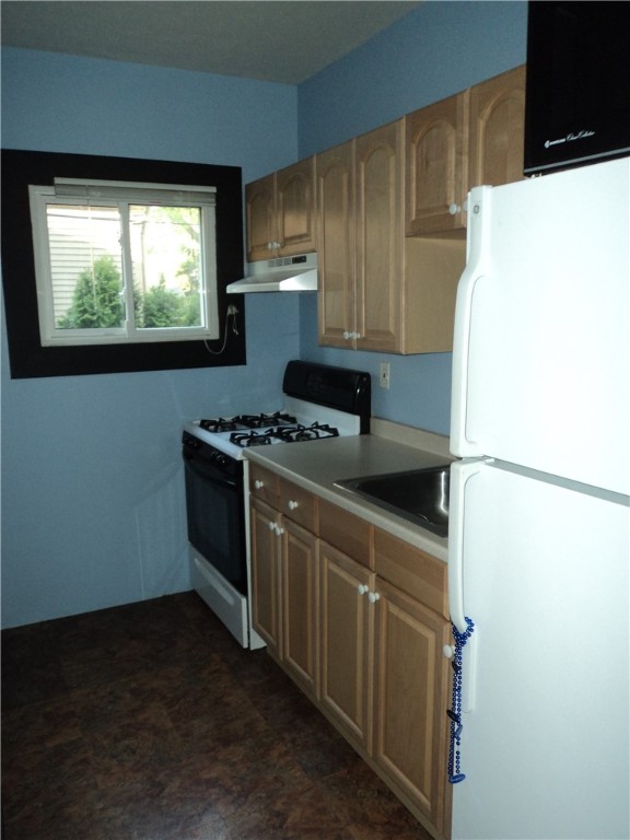 220 Oxford Street Rochester, NY 14607 - Photo 7 of 25 apt 2