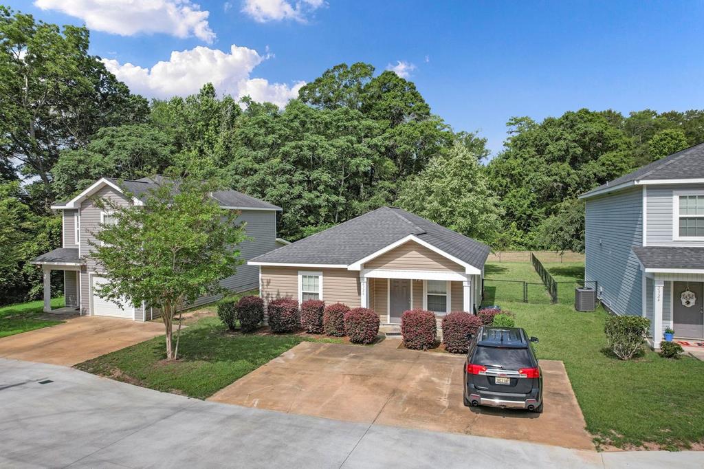 2300 Middleton Road Dothan, AL 36301 - Photo 2 of 31