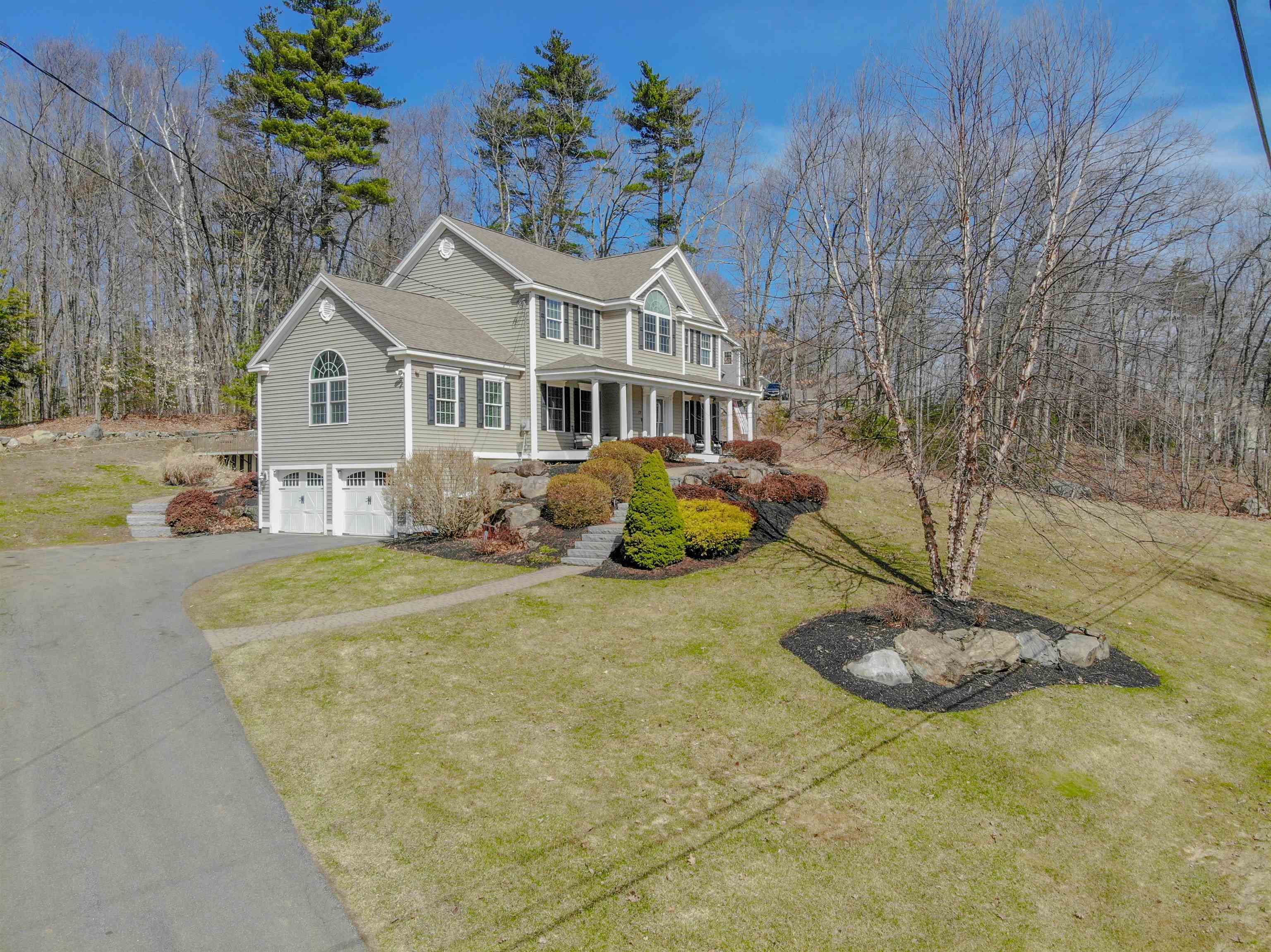 17 Williams Path Kingston, NH 03848 - Photo 11 of 56