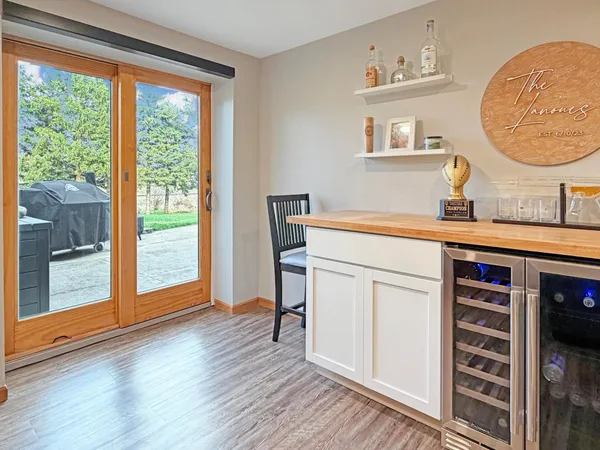 $195,000 | 160 Lake Avenue, Balaton, MN 56115