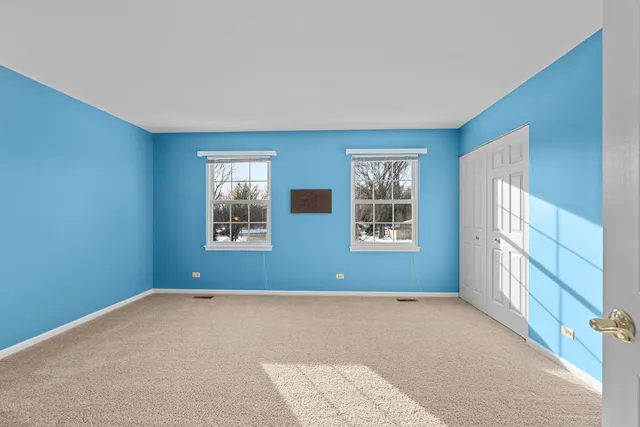 $450,000 | 5 Talcott Avenue, Crystal Lake, IL 60014