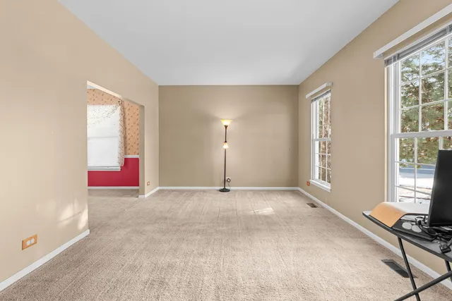 $450,000 | 5 Talcott Avenue, Crystal Lake, IL 60014