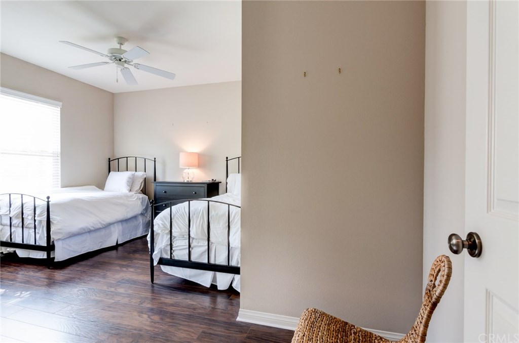 32 Perennial Irvine, CA 92603 - Photo 20 of 45