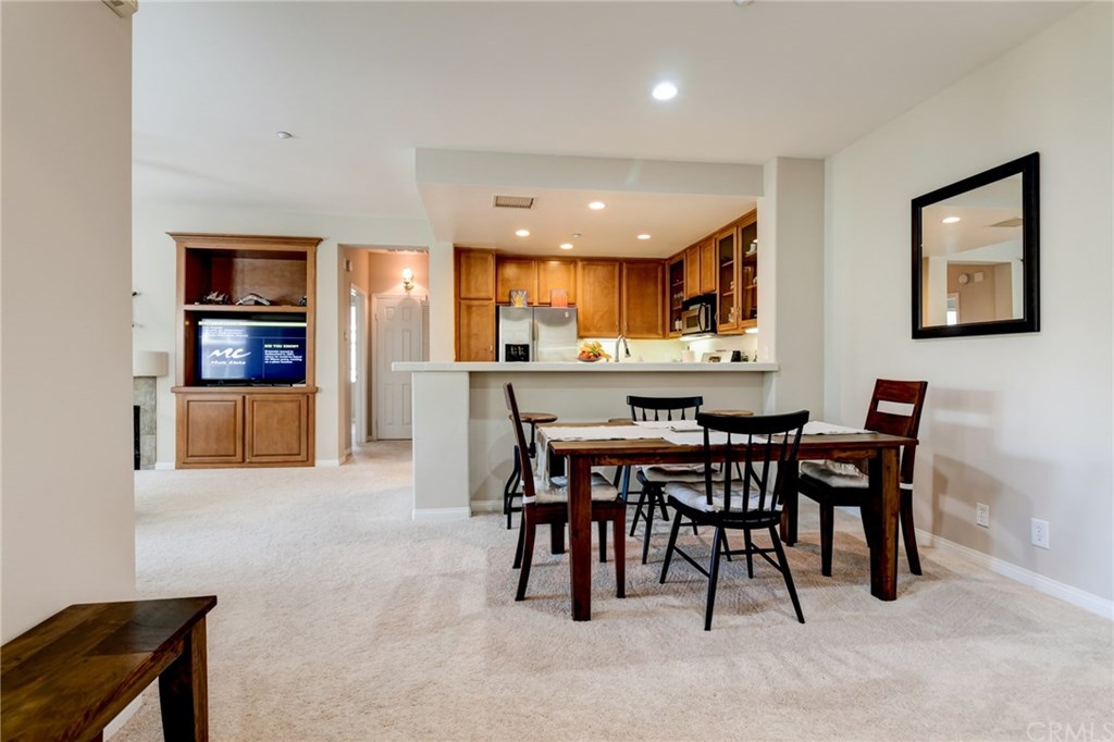 32 Perennial Irvine, CA 92603 - Photo 4 of 45