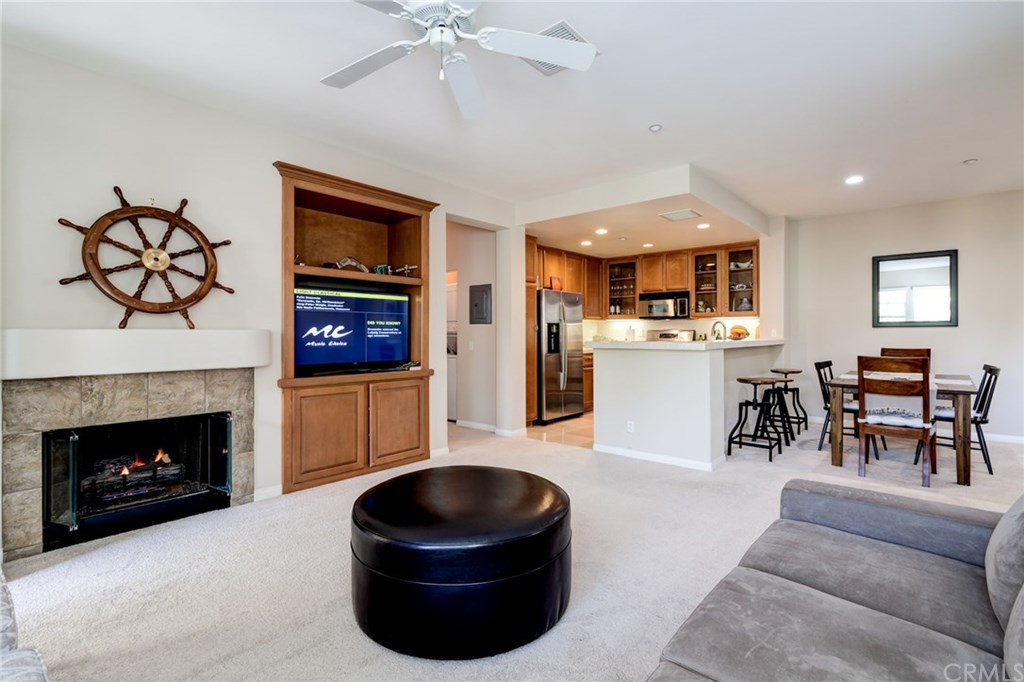 32 Perennial Irvine, CA 92603 - Photo 7 of 45