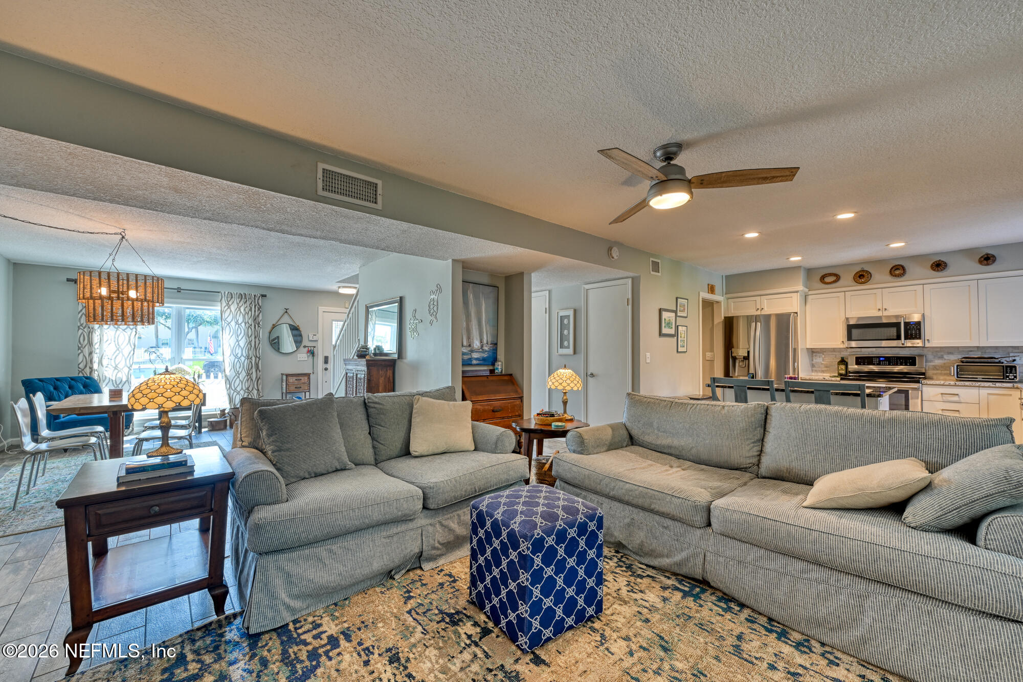 2233 Seminole Road, Unit 32 Atlantic Beach, FL 32233 - Photo 16 of 30 Living Room - View 2