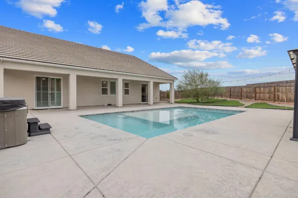 $749,000 | 801 Howard Street, Kingsburg, CA 93631