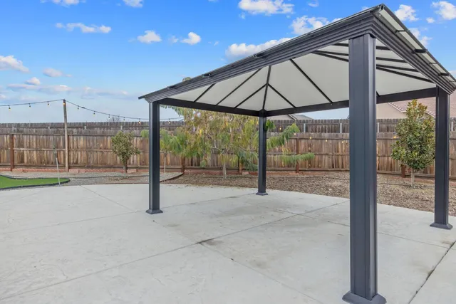 $749,000 | 801 Howard Street, Kingsburg, CA 93631