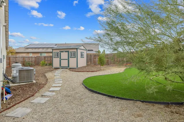 $769,000 | 801 Howard Street, Kingsburg, CA 93631