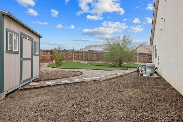 $769,000 | 801 Howard Street, Kingsburg, CA 93631