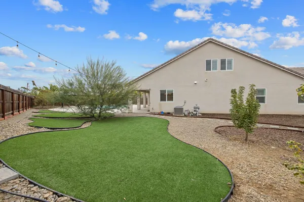$749,000 | 801 Howard Street, Kingsburg, CA 93631