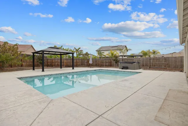 $769,000 | 801 Howard Street, Kingsburg, CA 93631