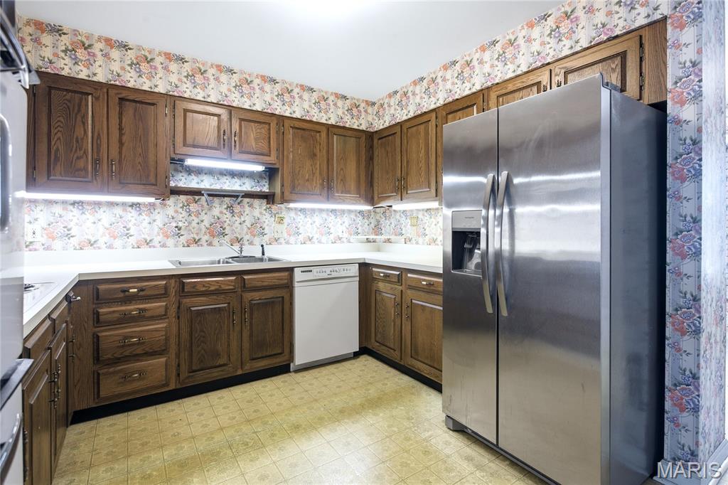 2477 Baxton Way Chesterfield, MO 63017 - Photo 11 of 26