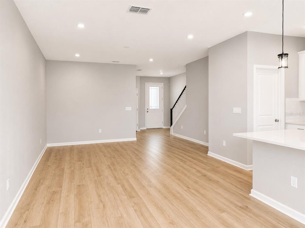 1043 Spring Palms Loop Orlando, FL 32828 - Photo 5 of 16