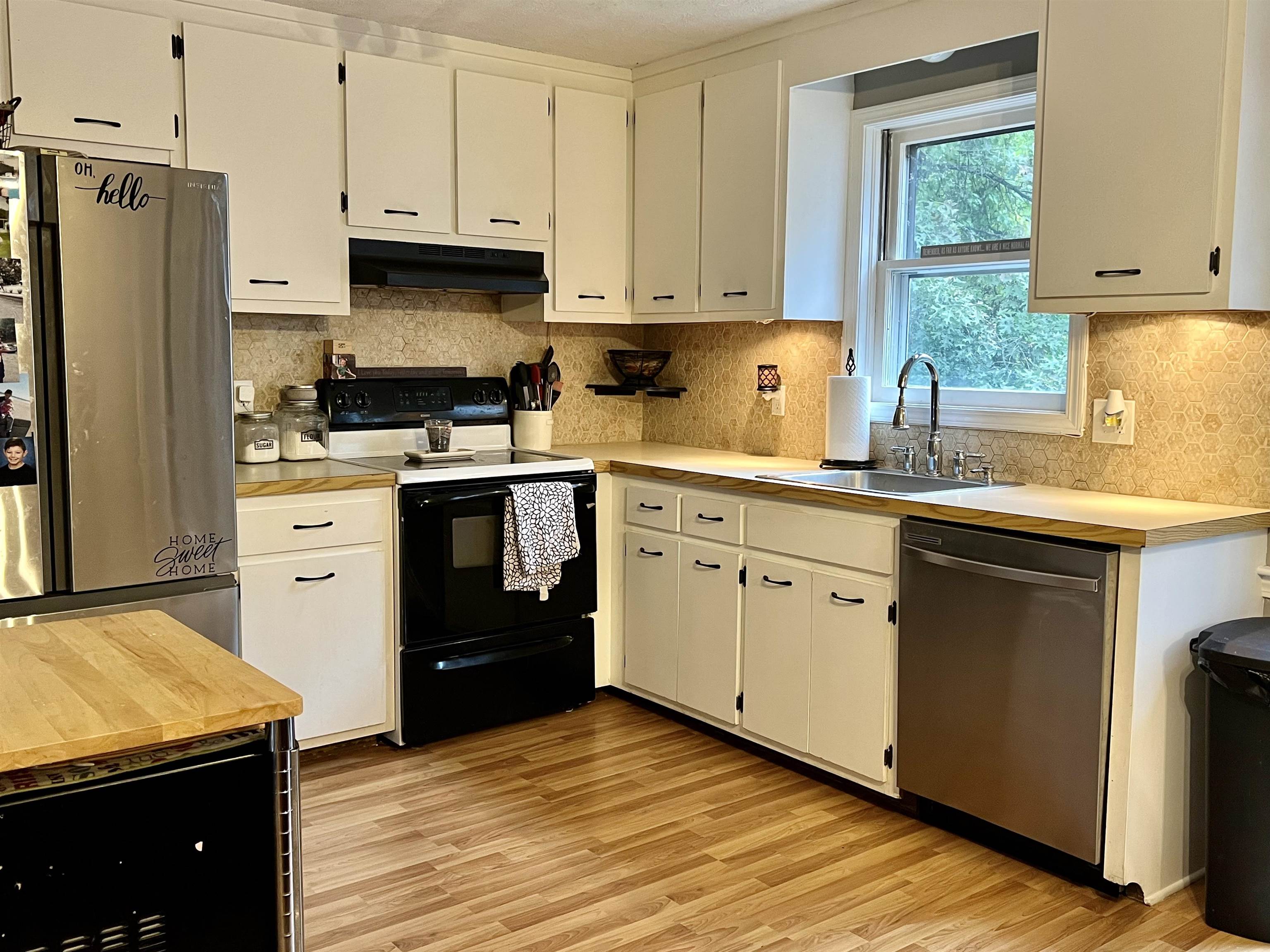 283 Winding Pond Road Londonderry, NH 03053 - Photo 15 of 23 Gallery Image 15