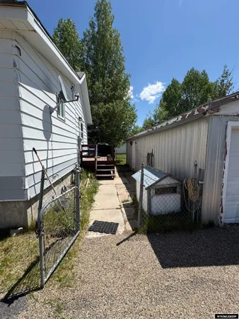 $165,000 | 35 Conroy Street, Diamondville, WY 83116