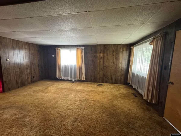 $165,000 | 35 Conroy Street, Diamondville, WY 83116