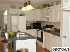 200 Maple Ridge Circle Salisbury, NC 28147 - Photo 4 of 7 Gallery Image 4