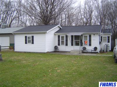 2116 Riverside Drive Huntington, IN 46750 - Photo 2 of 6 Gallery Image 2