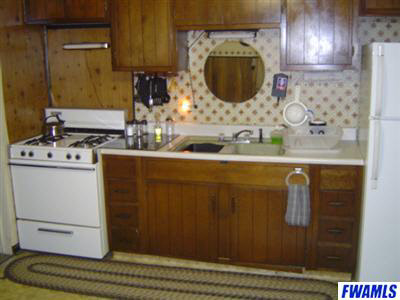 2116 Riverside Drive Huntington, IN 46750 - Photo 3 of 6 Gallery Image 3