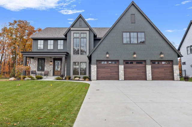 $1,875,000 | 734 Shawnee Woods Road, Medina, MN 55340